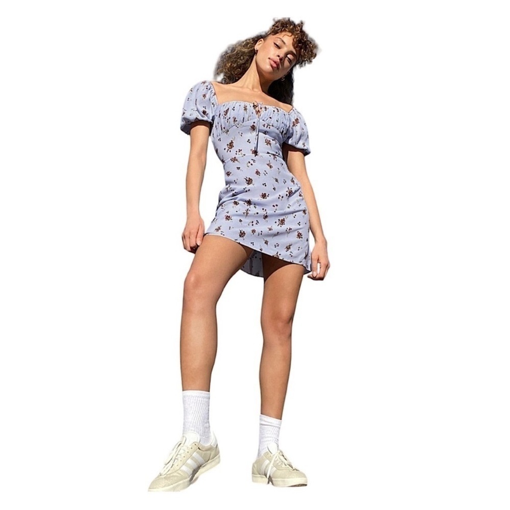 Aritzia Sunday Best Rachel Dress Light Blue Floral Sweetheart Puff Sleeve Size m